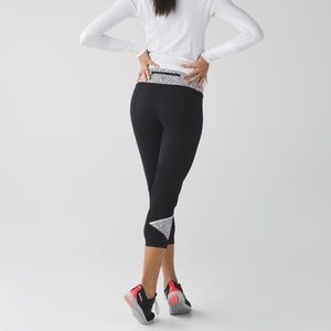 Lululemon Pace Rival Crop